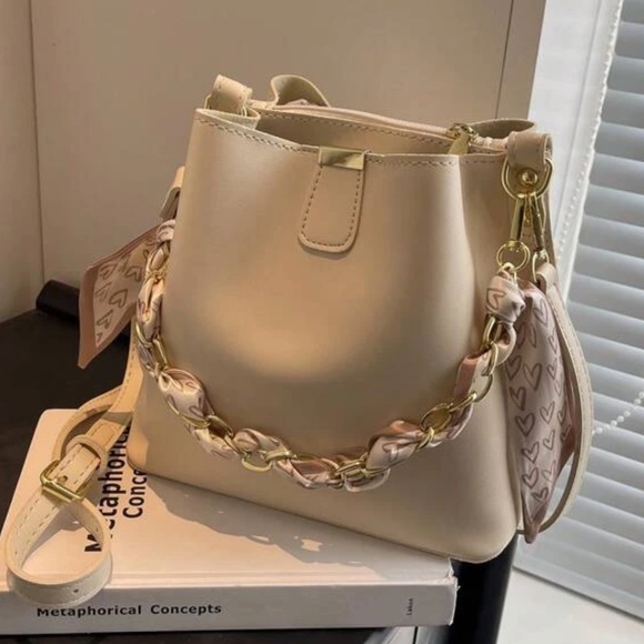 Luxe Vegan Leather Chain Detail Crossbody Bag - Picture 1 of 6